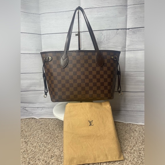 Louis Vuitton Handbags - LOUIS VUITTON Neverfull PM Damier Ebene with COA and original dustbag